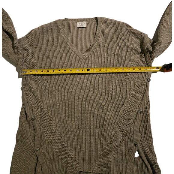 Womens Wrap London V-Neck Sweater Side Buttons WT08 US 8 EUC Tan/Brown - Picture 7 of 11